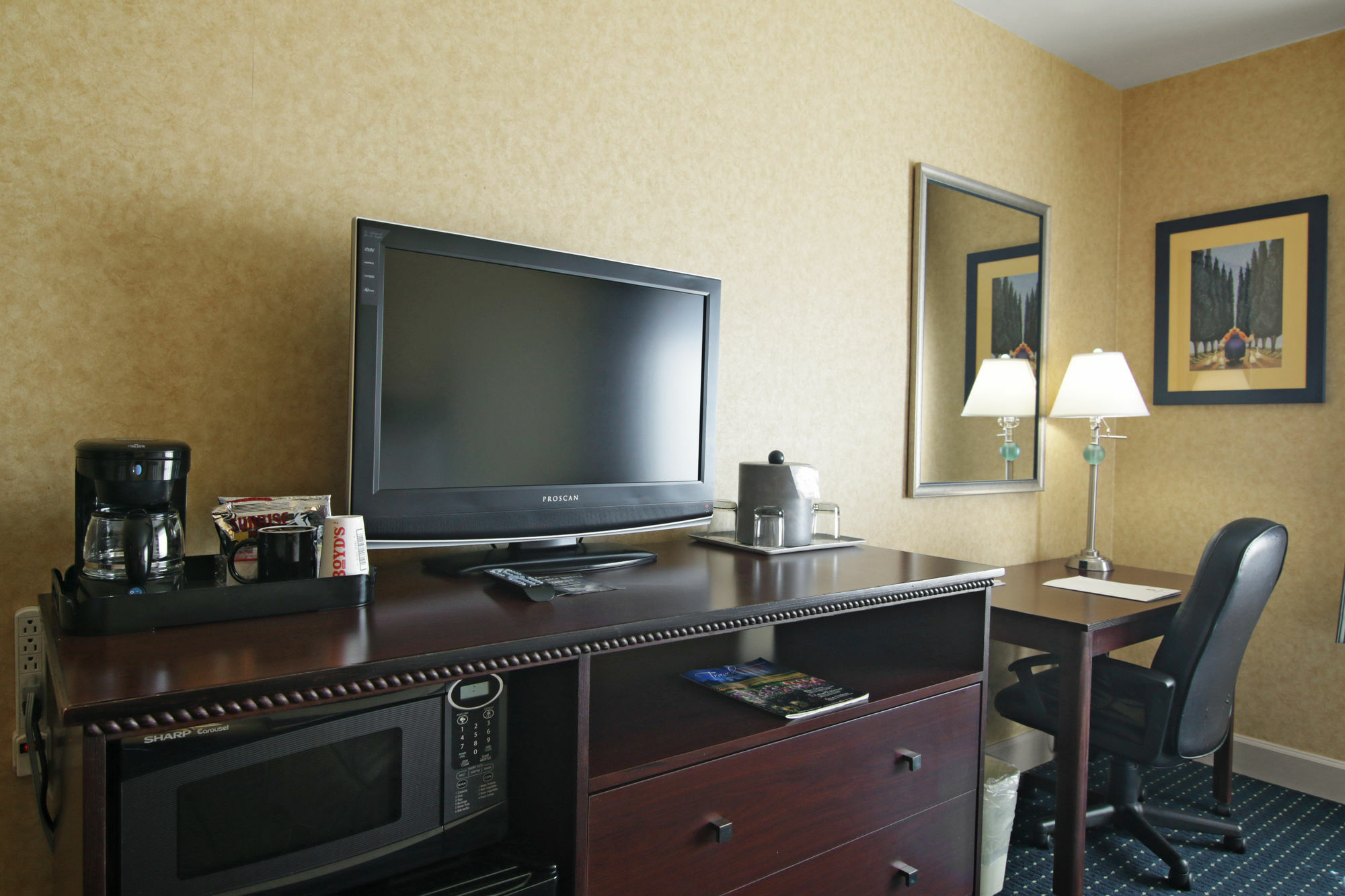 Holiday Inn - Salem By Ihg Екстер'єр фото