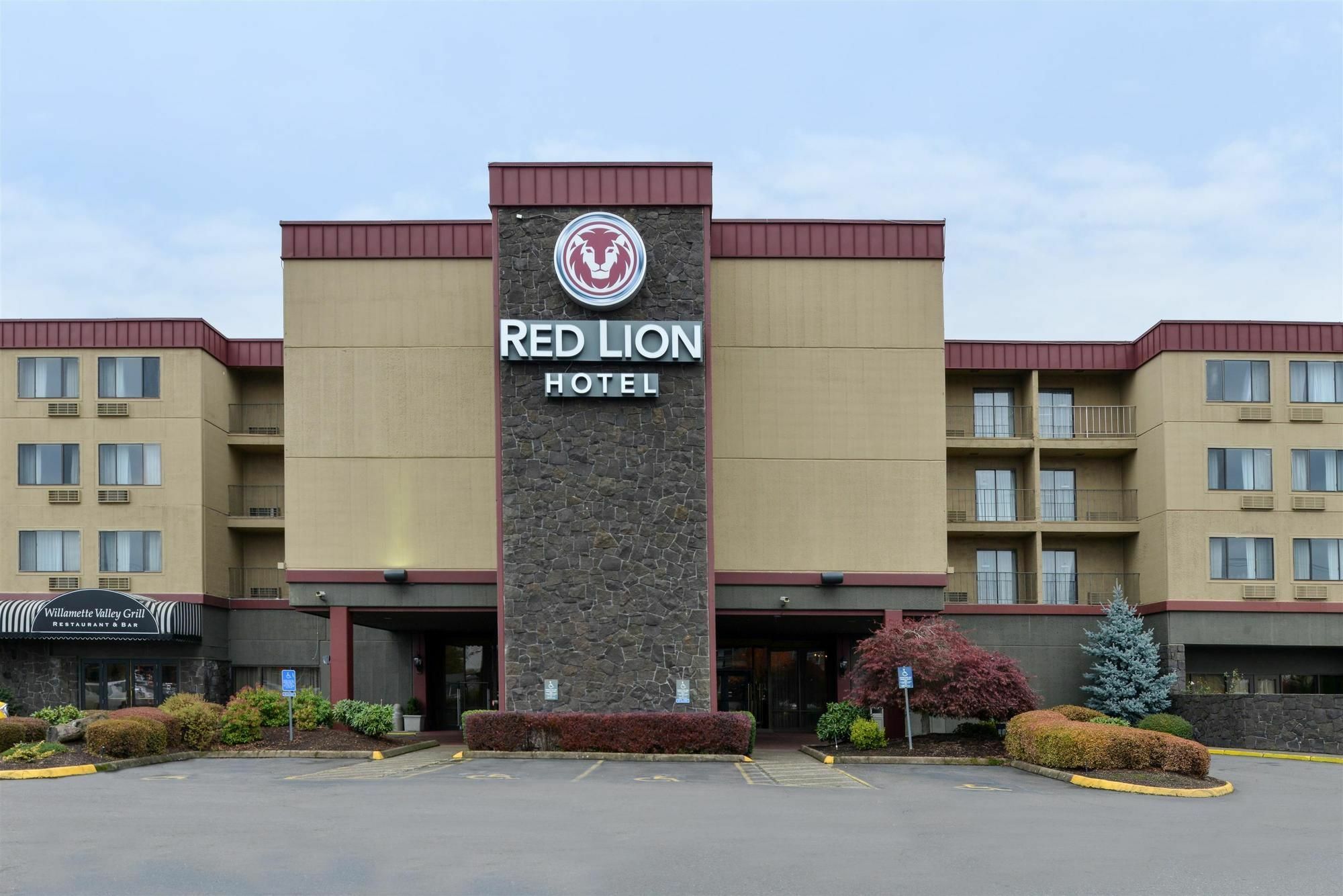 Holiday Inn - Salem By Ihg Екстер'єр фото